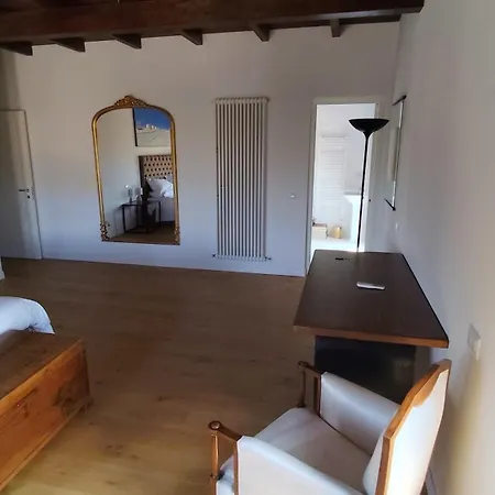 Donna Maria Ludovica Guest house *